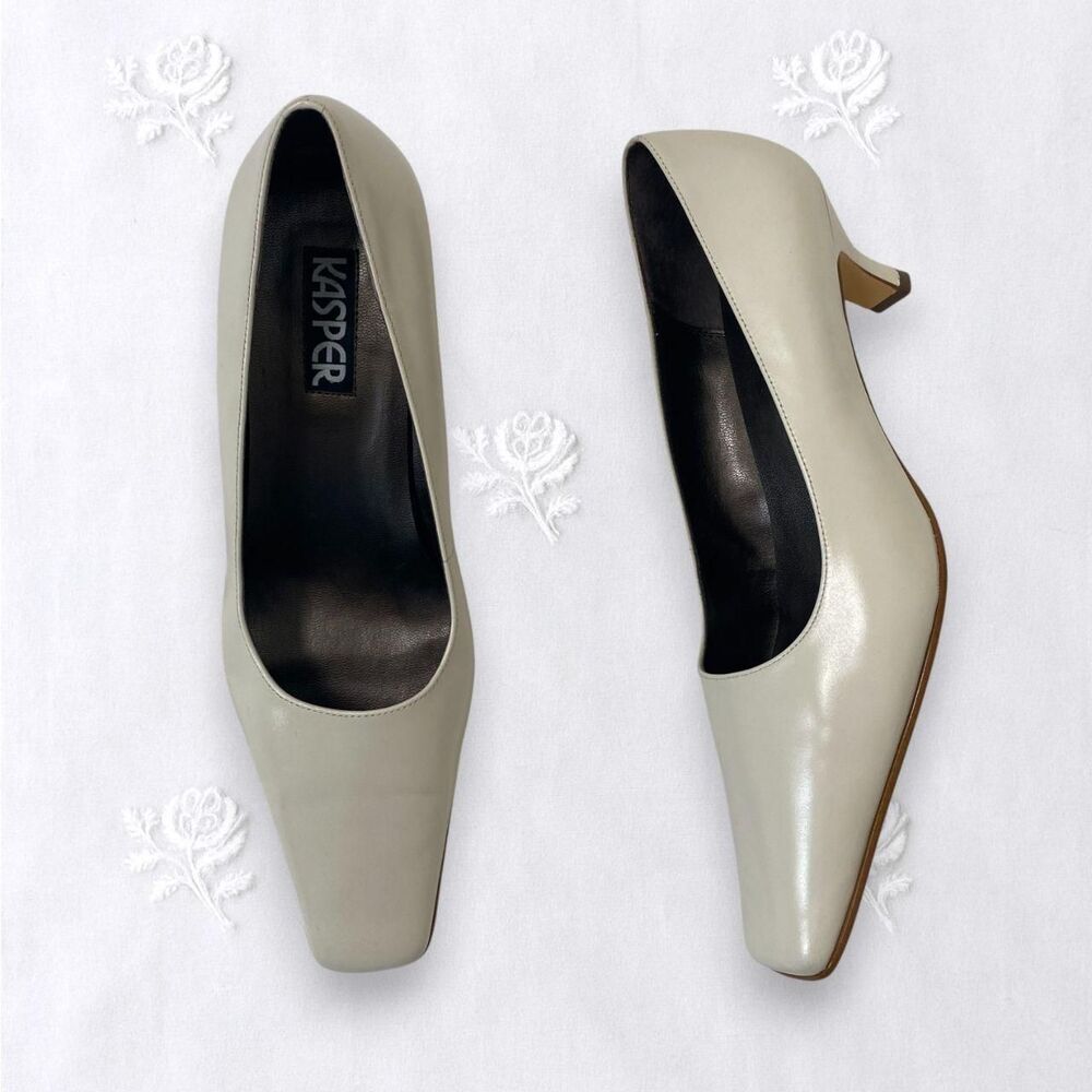 Kasper 90s Preppy Cream White Genuine Leather Square Toe Kitten Heels US 8